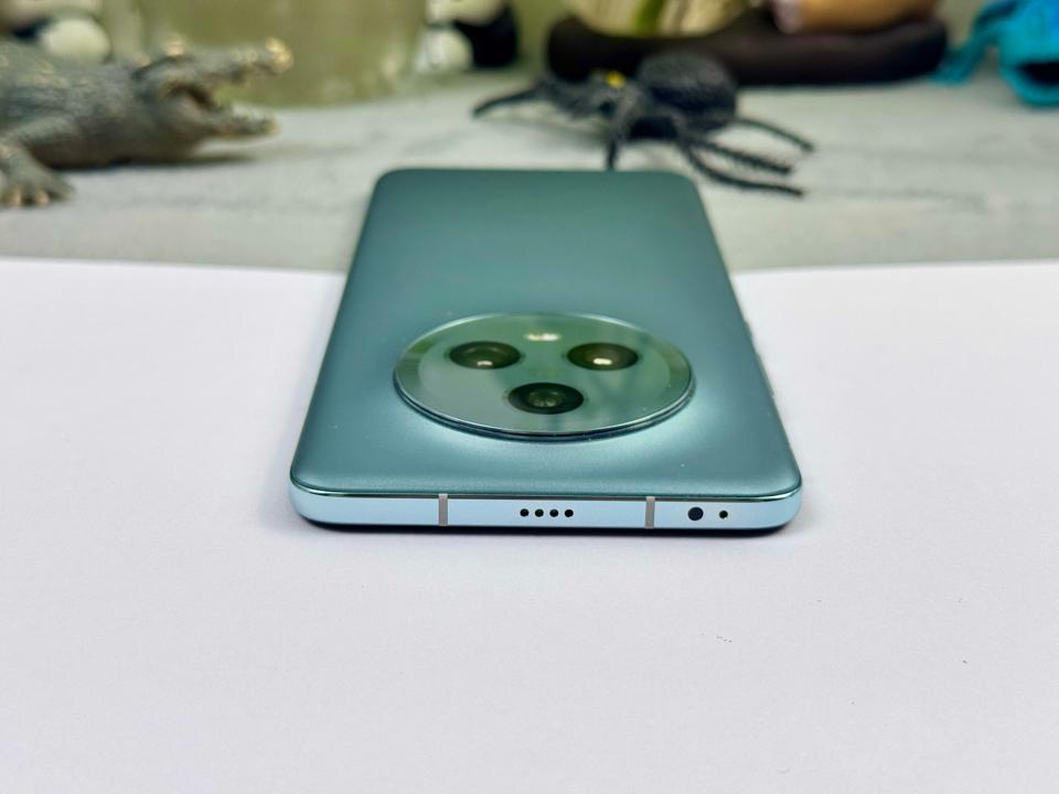 Honor Magic 5 12/256G - 57417-duoc-ban-tai-Điện Thoại Xanh