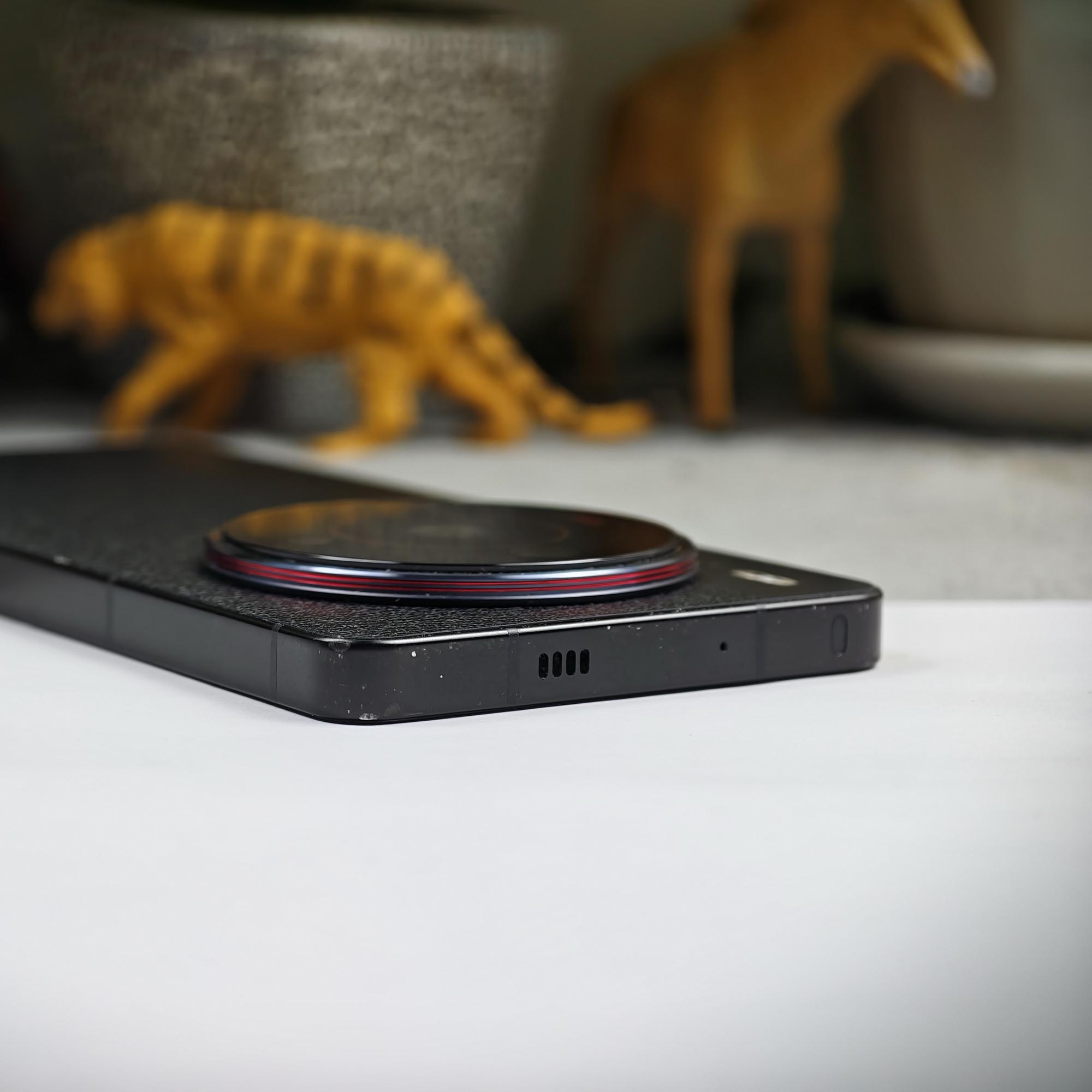 Nubia Z50s Pro 12/256G - 01402-duoc-ban-tai-Điện Thoại Xanh