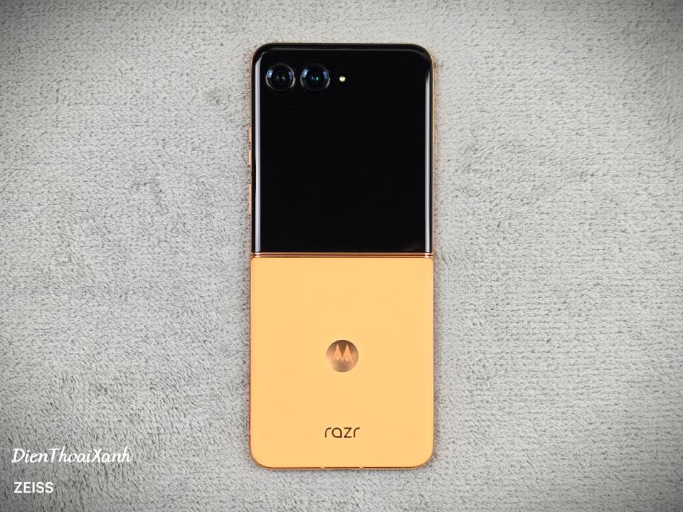 Moto Razr 50 Ultra 12/256G - 85897-duoc-ban-tai-Điện Thoại Xanh