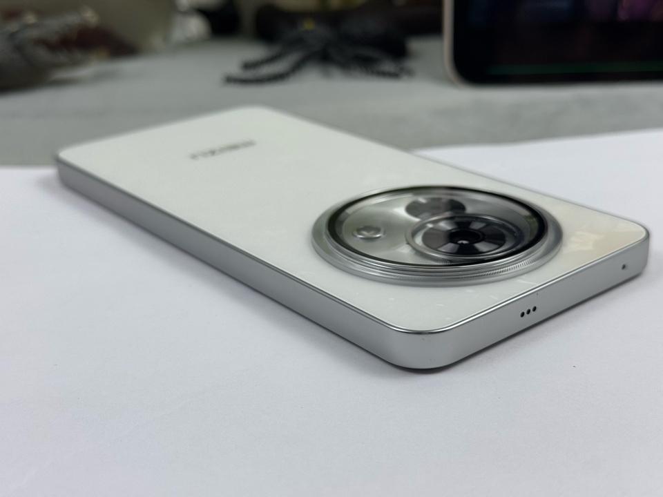Meizu Lucky 08 8/256G - 06823-duoc-ban-tai-Điện Thoại Xanh