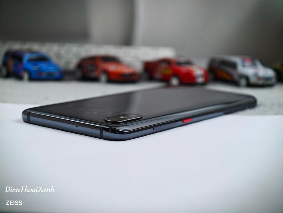 Xiaomi 8 UD 6/128G - 62038-duoc-ban-tai-Điện Thoại Xanh