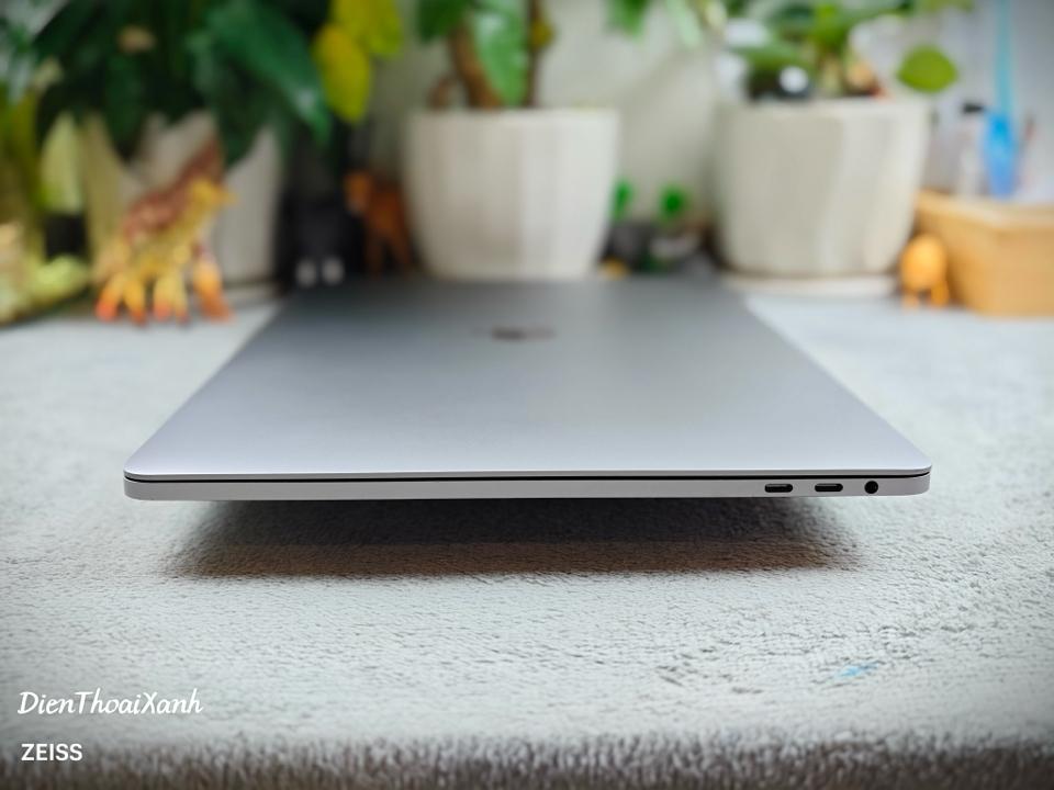 Macbook Pro 2019 15 inch 16/512G - 8LVCF-duoc-ban-tai-Điện Thoại Xanh