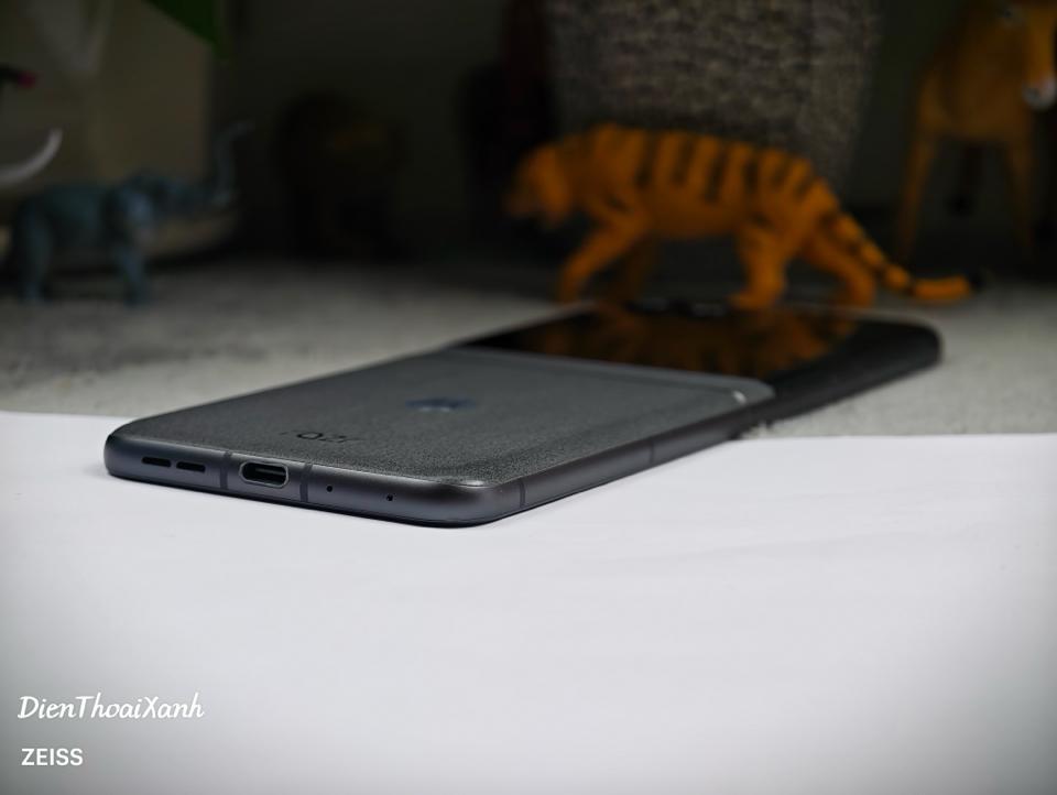 Moto Razr 50 8/256G - 09179-duoc-ban-tai-Điện Thoại Xanh