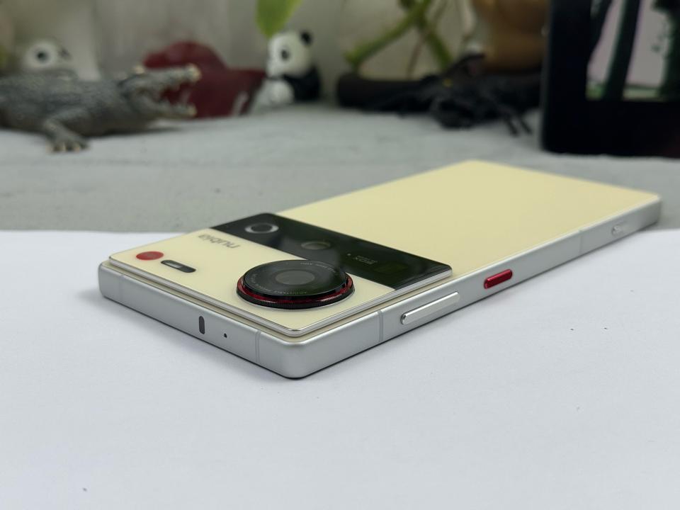 Nubia Z70 Ultra 12/256G - 19498-duoc-ban-tai-Điện Thoại Xanh