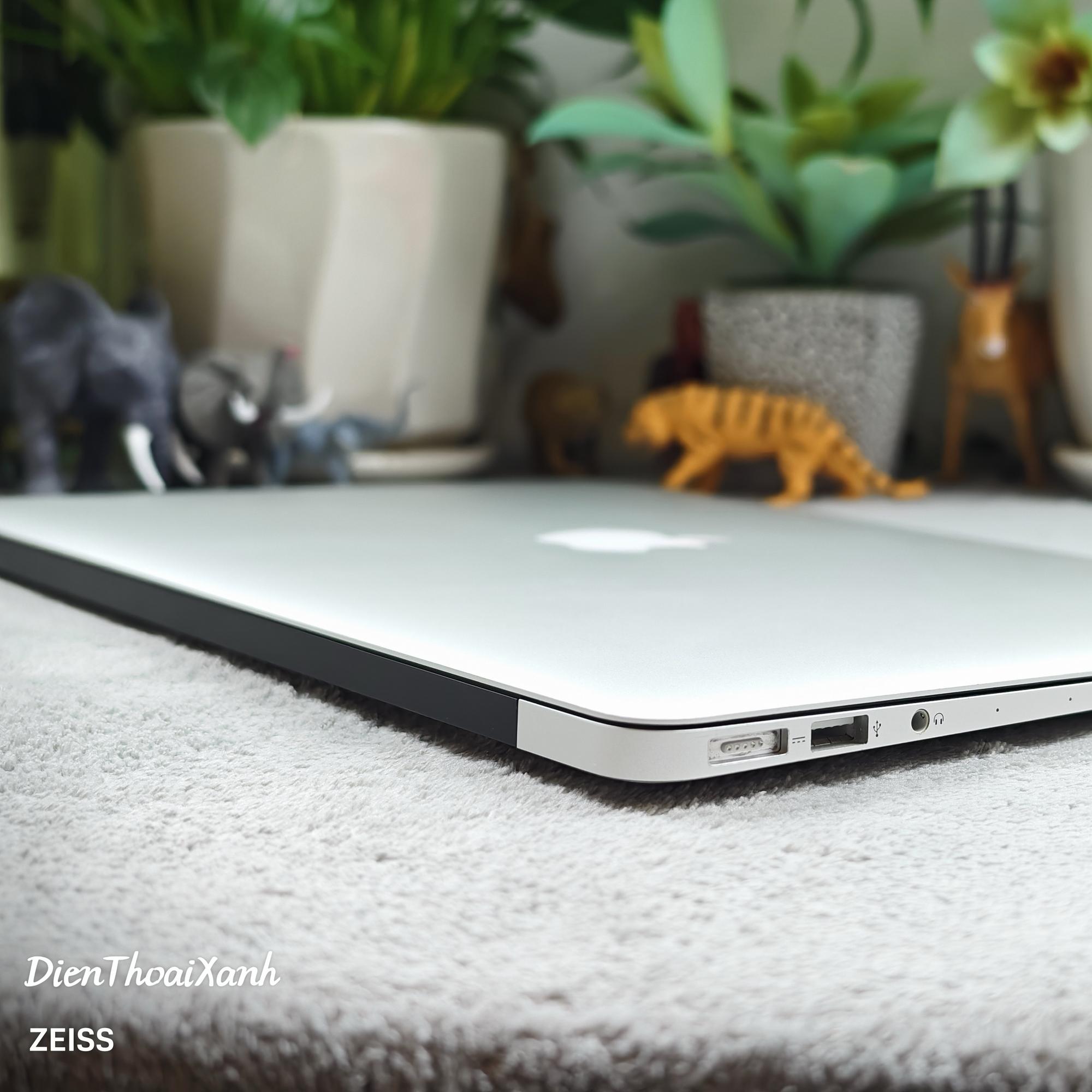 Macbook Air 13 2017 8/128G - TJ1WK-duoc-ban-tai-Điện Thoại Xanh