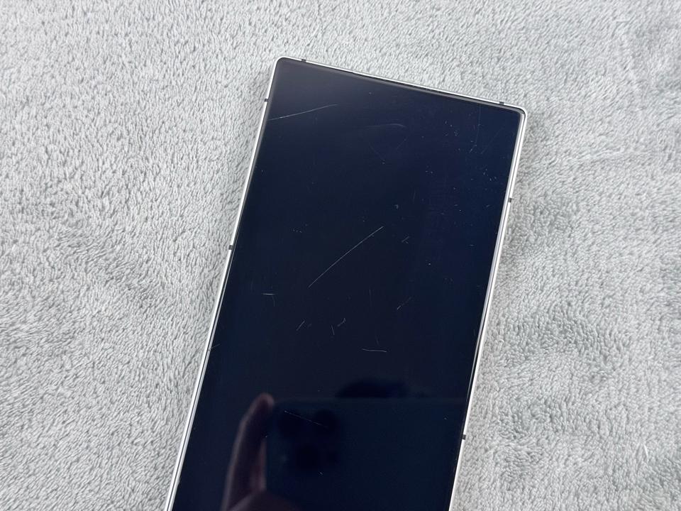 Điện Thoại Xanh . Redmi Magic 8 Pro 16/512G - 68827