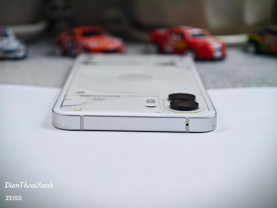 Nothing Phone 2 12/256G - 76187-duoc-ban-tai-Điện Thoại Xanh