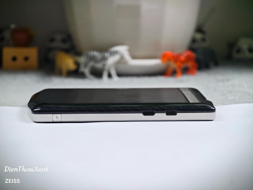 BlackBerry Porsche Design P9983 64G - 11709-duoc-ban-tai-Điện Thoại Xanh