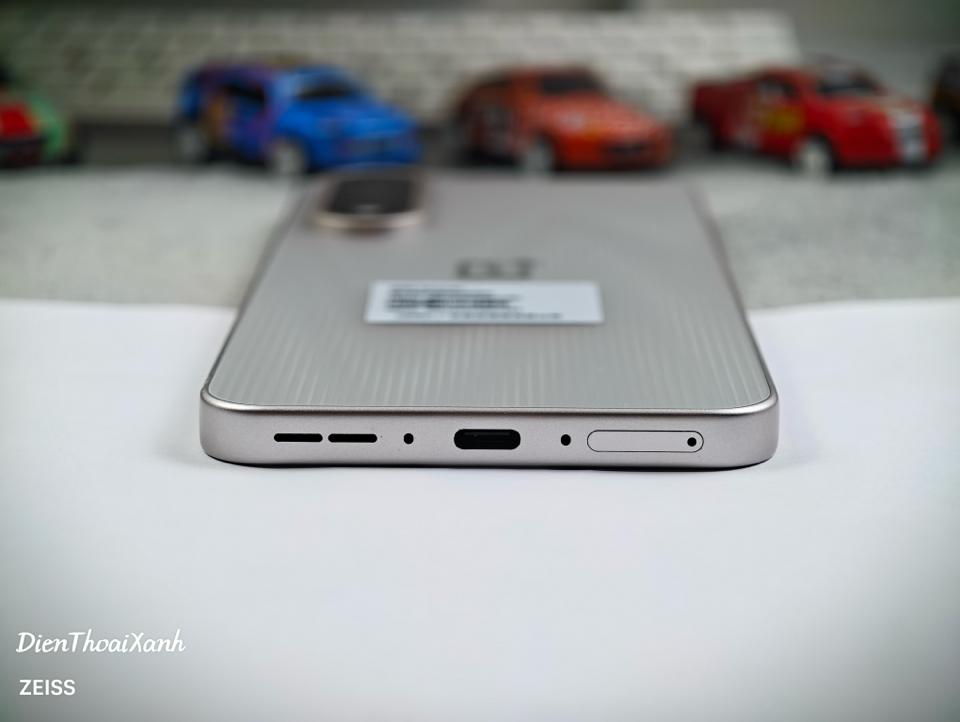 OnePlus Ace 5 Ultra 12/256G - 91432-duoc-ban-tai-Điện Thoại Xanh