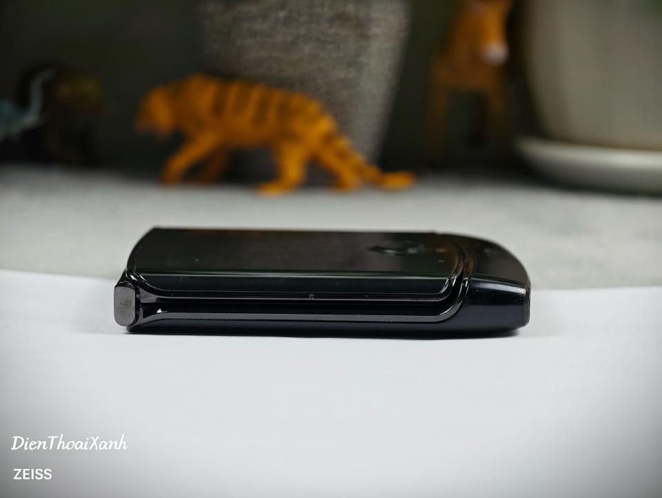 Moto Razr 2019 6/128G - 17656-duoc-ban-tai-Điện Thoại Xanh