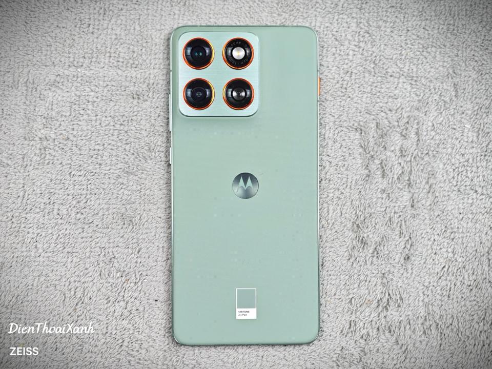 Motorola X70 Air 12/256G - 99935-duoc-ban-tai-Điện Thoại Xanh