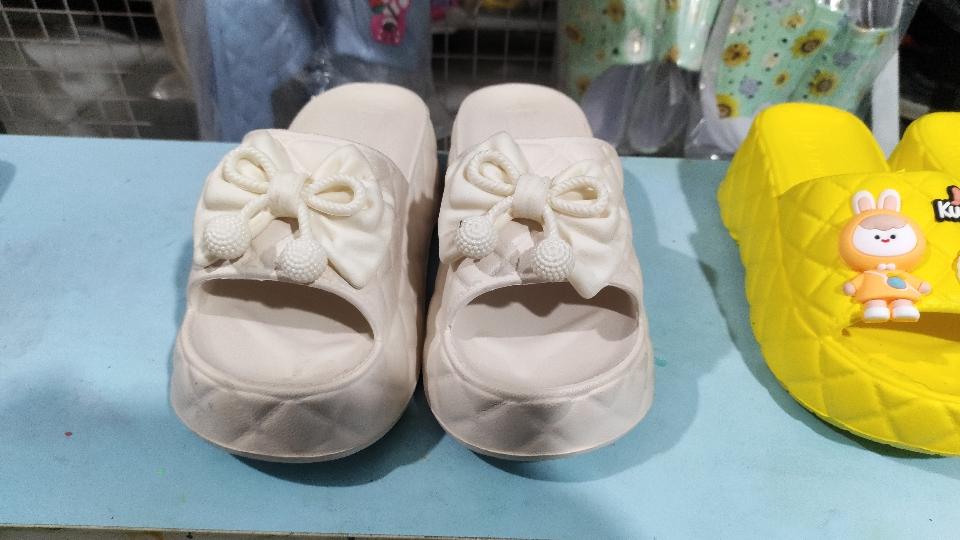 Dép Bánh mì gấu đế cao-duoc-ban-tai-Shop giày dép An Phước