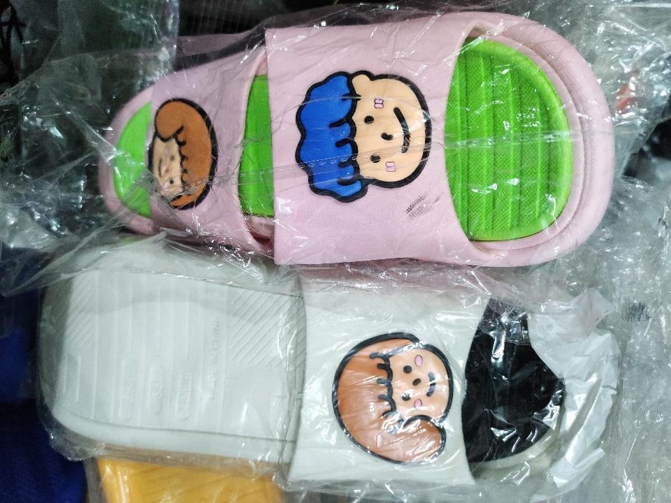 Dép mặt ng -duoc-ban-tai-Shop giày dép An Phước