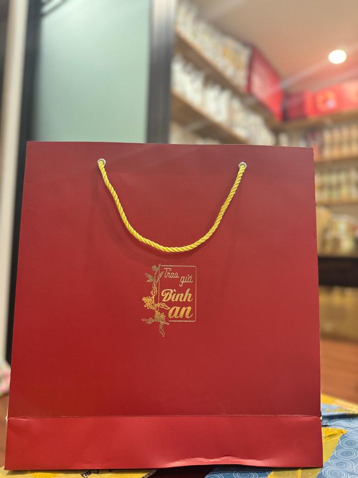 Túi đỏ lớn TGBA (36*36)-duoc-ban-tai-Đặc Sản Tây Nguyên Huế_48