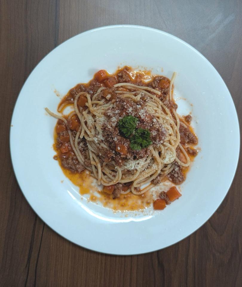Mì Ý thịt bò bằm-duoc-ban-tai-Pizza Có Tâm