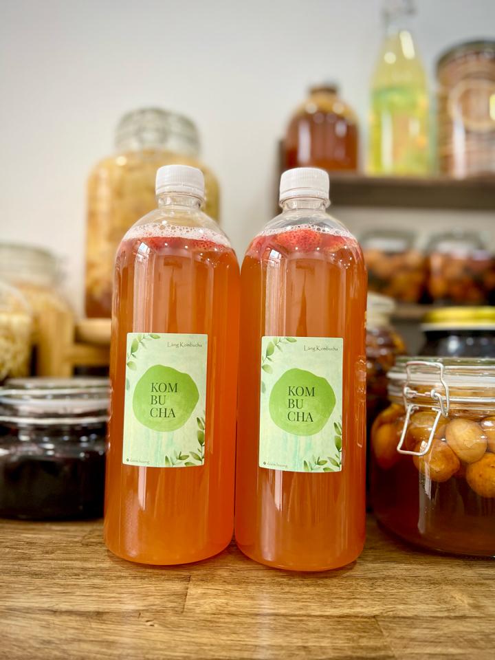 Kom dâu tây 🍓 1l-duoc-ban-tai-Dziễm Hương - Tiệm tạp hoá giấc mơ
