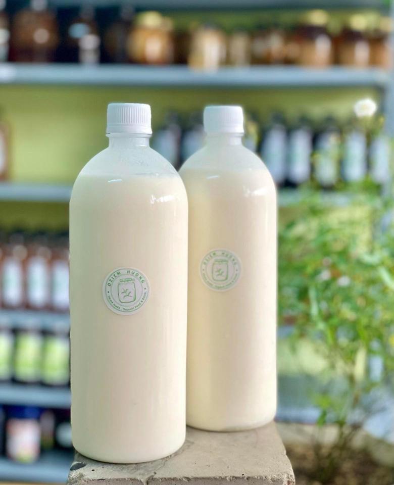 Sữa chua uống Kefir nguyên chất-duoc-ban-tai-Dziễm Hương - Tiệm tạp hoá giấc mơ
