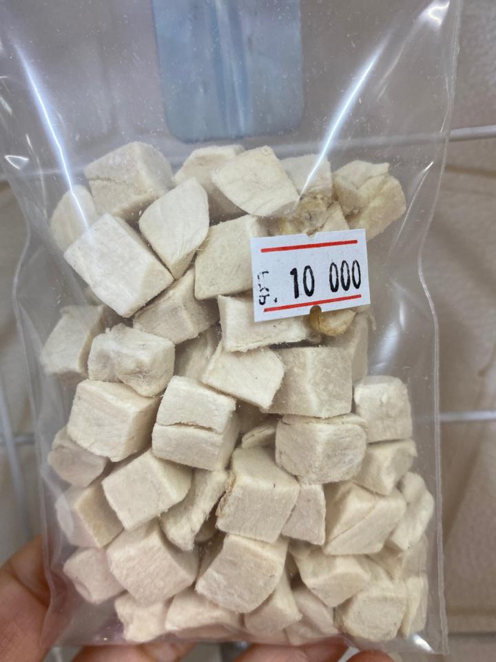 Gà sấy khô dành cho mèo & Hamster-duoc-ban-tai-Gạo Pet Shop