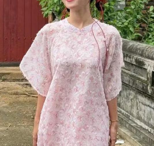 HỒNG - AD Voan tơ DI GIAI tay phối loe-duoc-ban-tai-MICHIDO - CHO THUÊ VÁY ĐẦM XINH