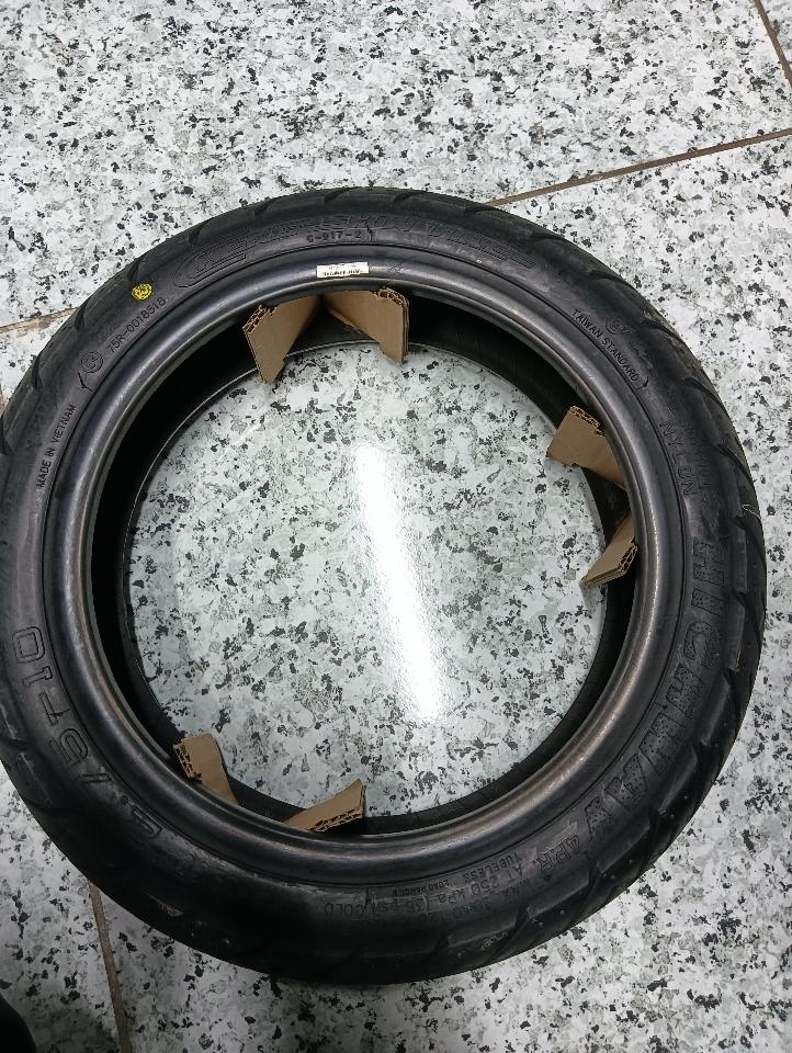 Vỏ 2.75-10 không ruột tốt-duoc-ban-tai-xe điện , xe đạp phụ tùng sỉ