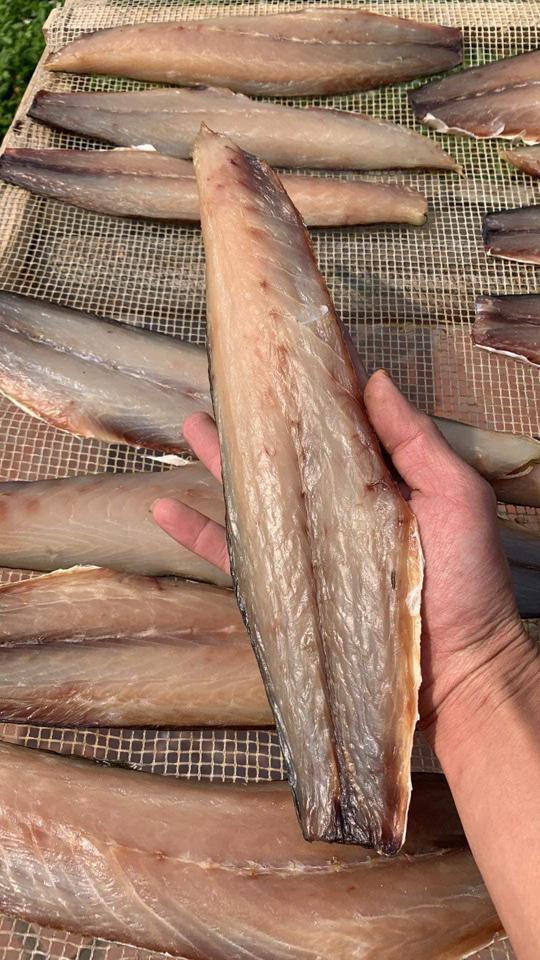 Cá đối nhòng một nắng-duoc-ban-tai-Trang Anh Food