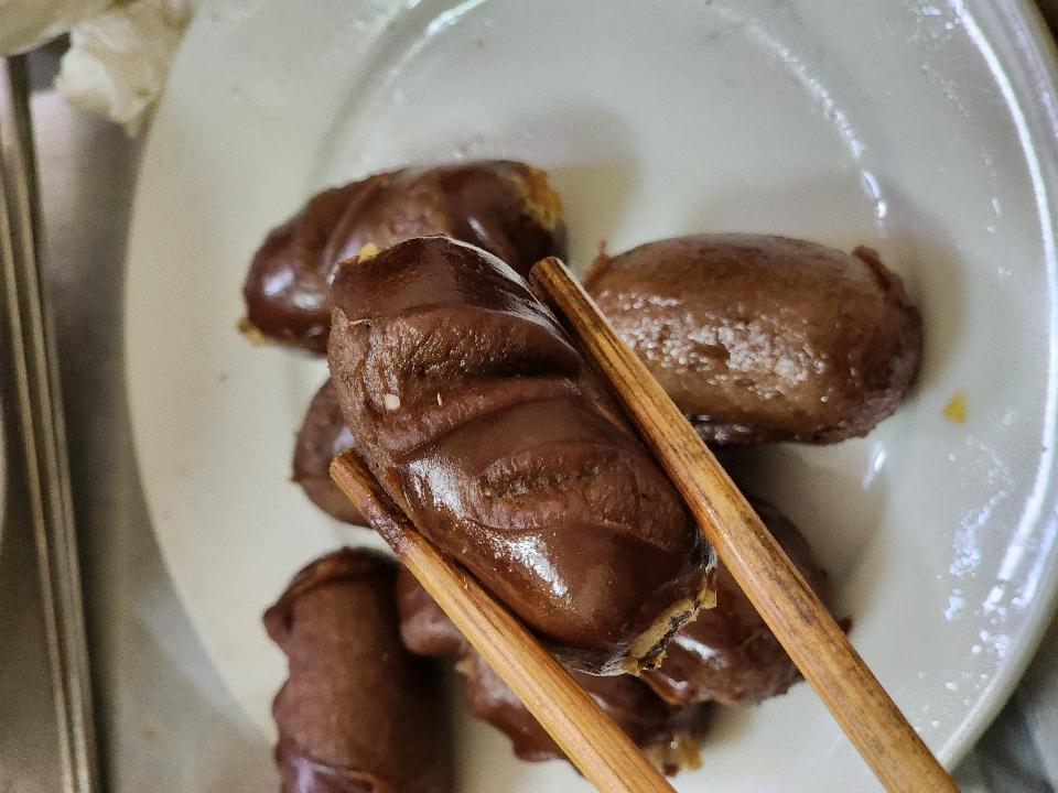Xúc Xích Bò - A1-duoc-ban-tai-Máy Tổng
