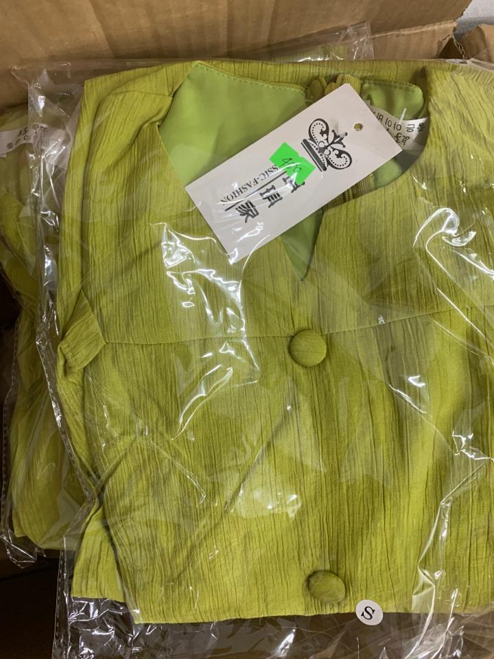 Váy đũi cốm kem nhà Bình Minh-duoc-ban-tai-Thùy Dương shop