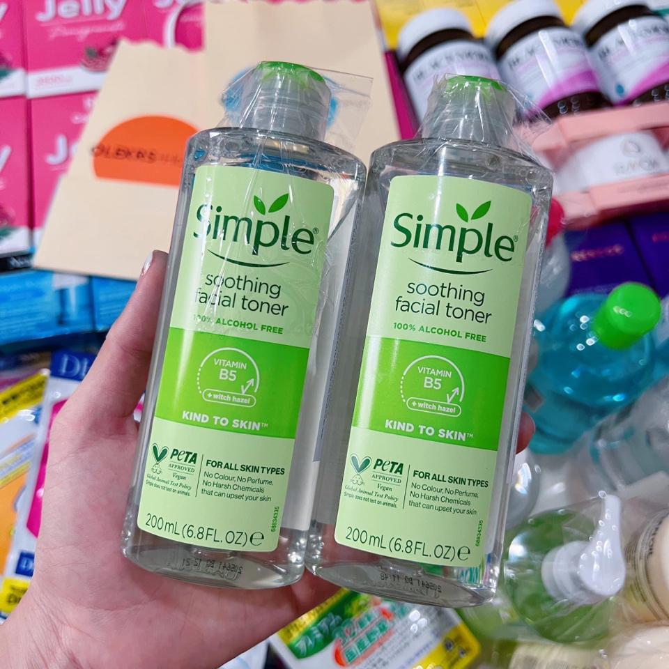 Toner Simple Soothing Facial Mẫu Mới - 200ml -duoc-ban-tai-𝑮𝒂̣𝒐 𝑪𝒐𝒔𝒎𝒆𝒔𝒕𝒊𝒄𝒔
