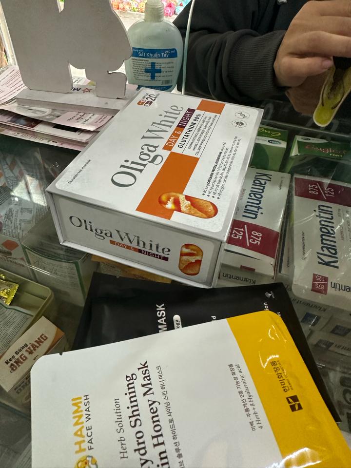 Oliga White-duoc-ban-tai-Nhà Thuốc Ngọc Trúc