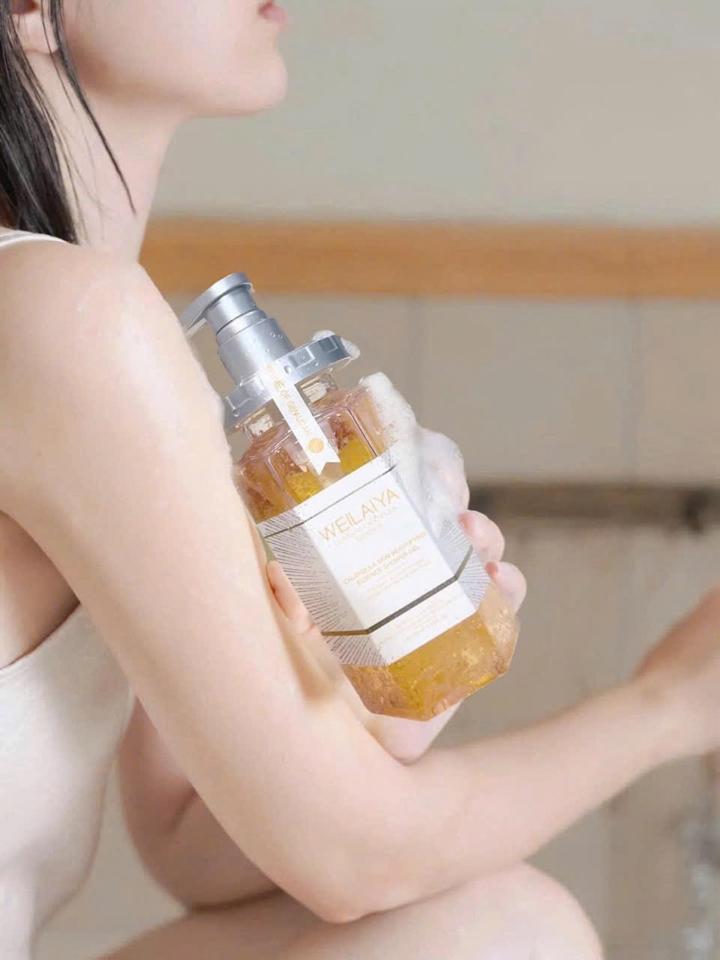 Sữa tắm weilaiya hoa cúc 450gr-duoc-ban-tai-Trương Yến Oanh 