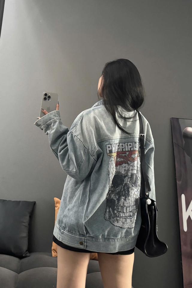 Đầu lâu đá-duoc-ban-tai-Tiến Loan Studio