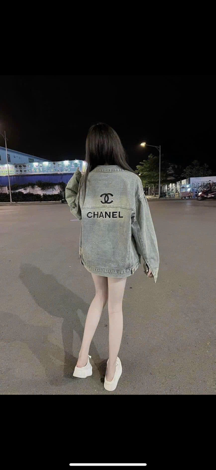 Chanel-duoc-ban-tai-Tiến Loan Studio