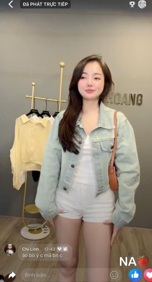 Đính đá nhỏ ngắn-duoc-ban-tai-Tiến Loan Studio