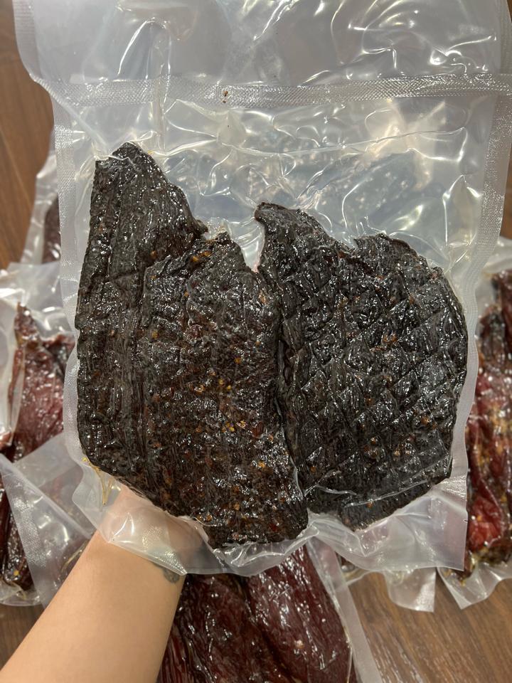 Trâu Gác Bếp 500gr-duoc-ban-tai-SuSu Supermarket 🛒