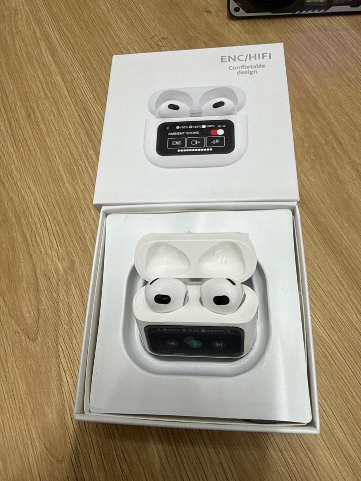 Tai nghe BLT A10Pro có màn hình-duoc-ban-tai-Long Táo 132 Hai Bà Trưng ,Đồng Hới