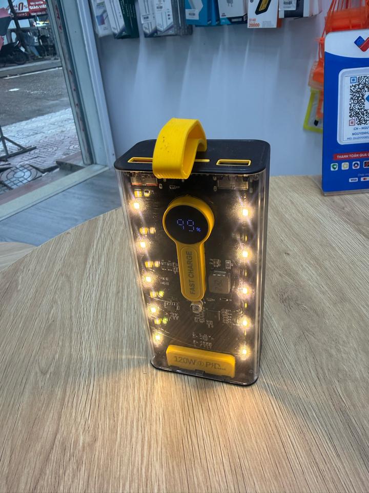 Sạc dự phòng 20,000mAh -duoc-ban-tai-Long Táo 132 Hai Bà Trưng ,Đồng Hới