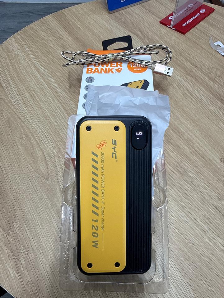 Sạc dự phòng 20,000mAh sạc nhanh 120w-duoc-ban-tai-Long Táo 132 Hai Bà Trưng ,Đồng Hới