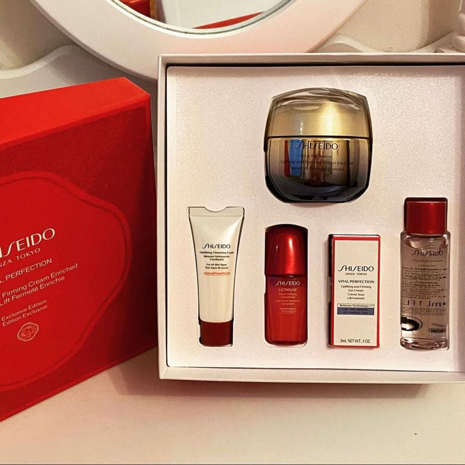 Shiseido Gift Set - Set Dưỡng-duoc-ban-tai-Thanh House - EMParfum