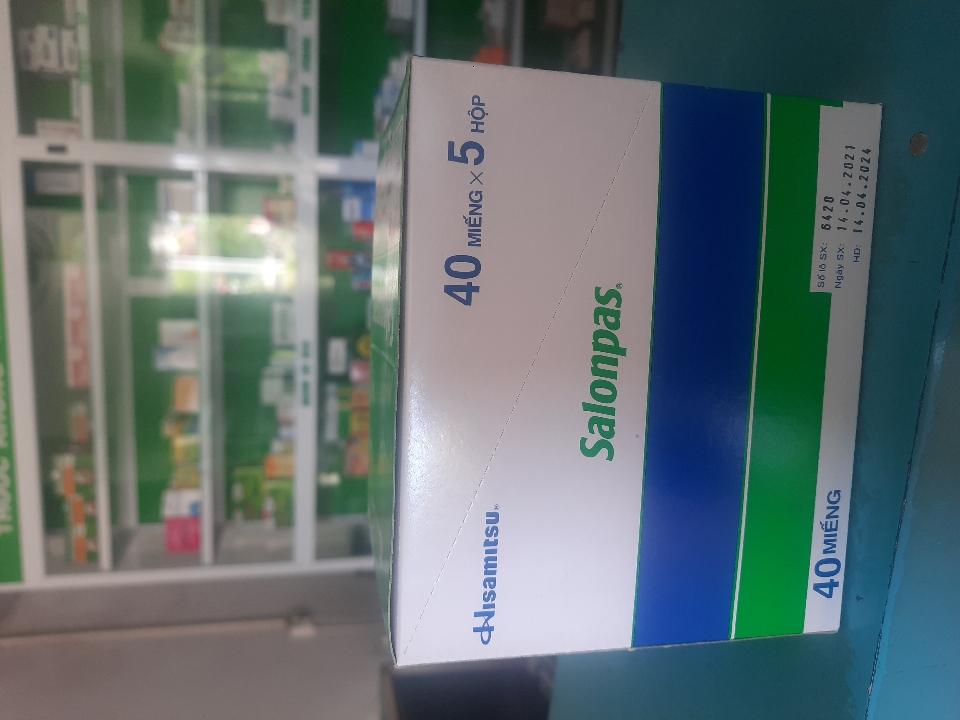 Salonpas ( 1 box / 200 pieces )-duoc-ban-tai-Pharmacy Thu Thảo - 약국