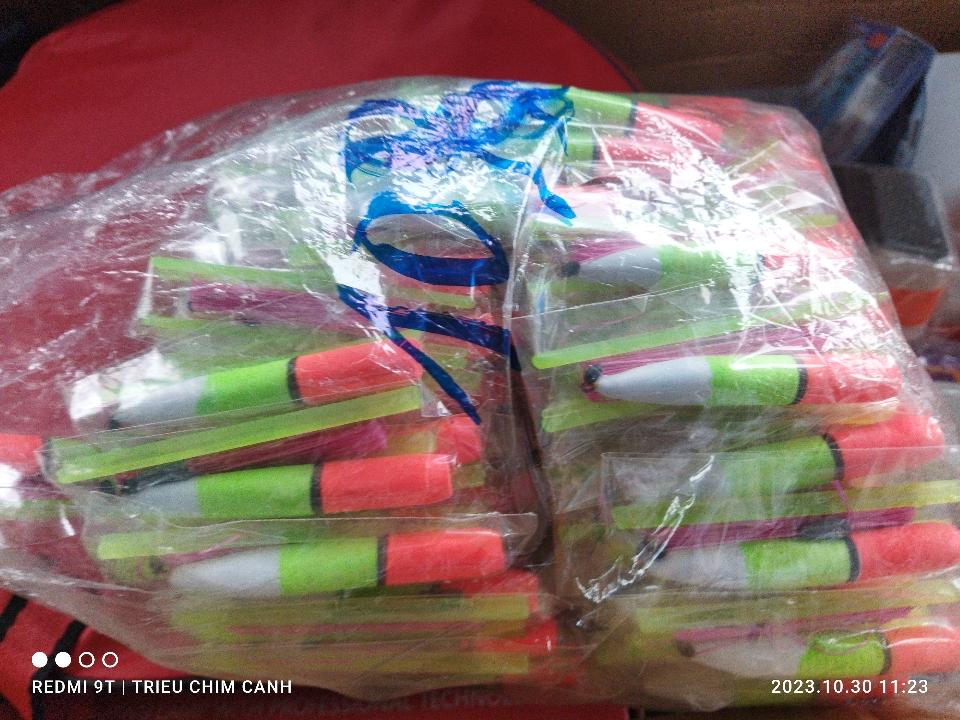 Trục phao sẵn-duoc-ban-tai-Triều Chim Cảnh - Shop Đồ Câu Tam An