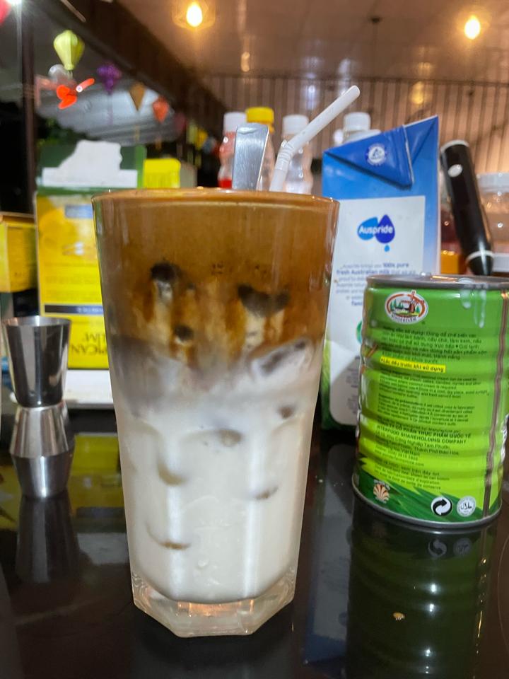 Bạc sỉu-duoc-ban-tai-Góc Nhỏ Cafe