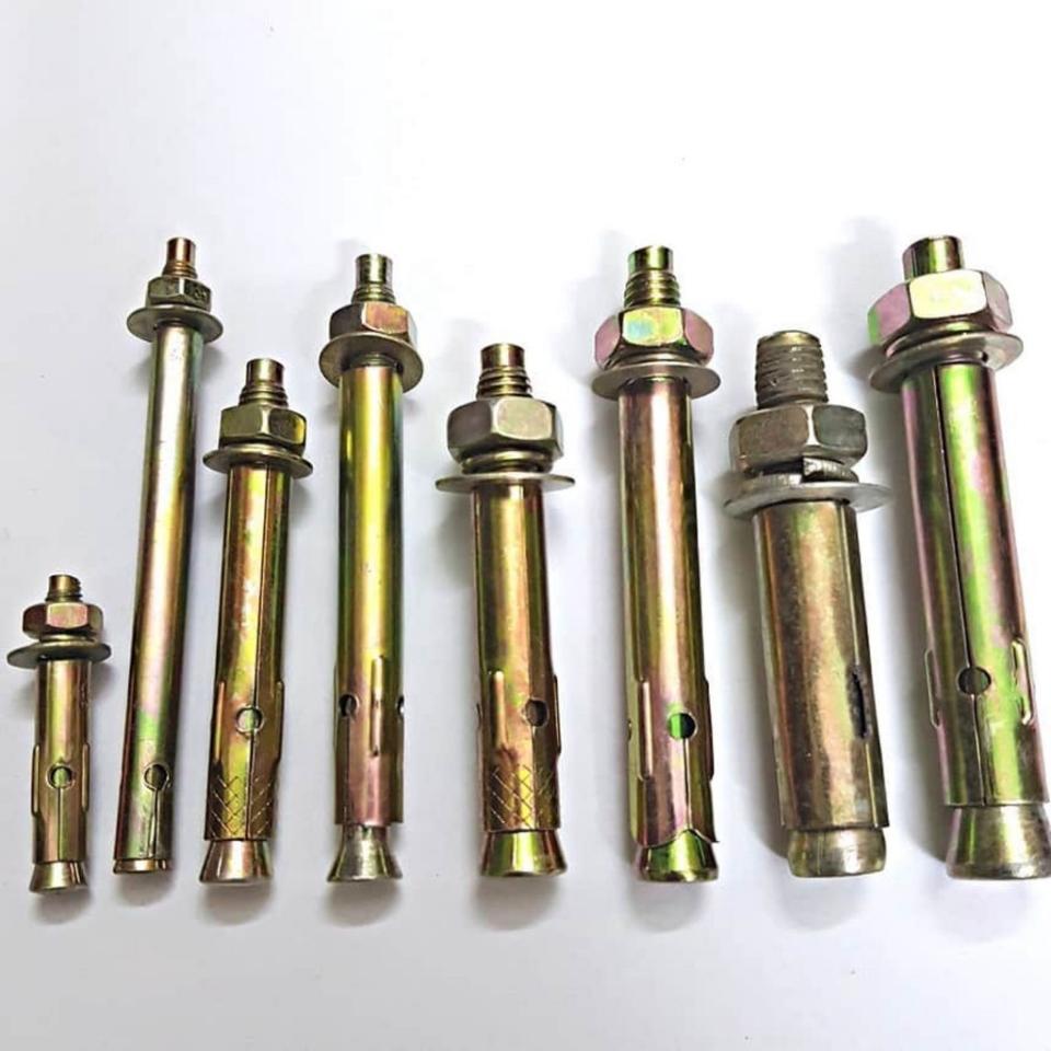 Tacke sắt 10*12cm-duoc-ban-tai-Cửa hàng THANH TUYỀN
