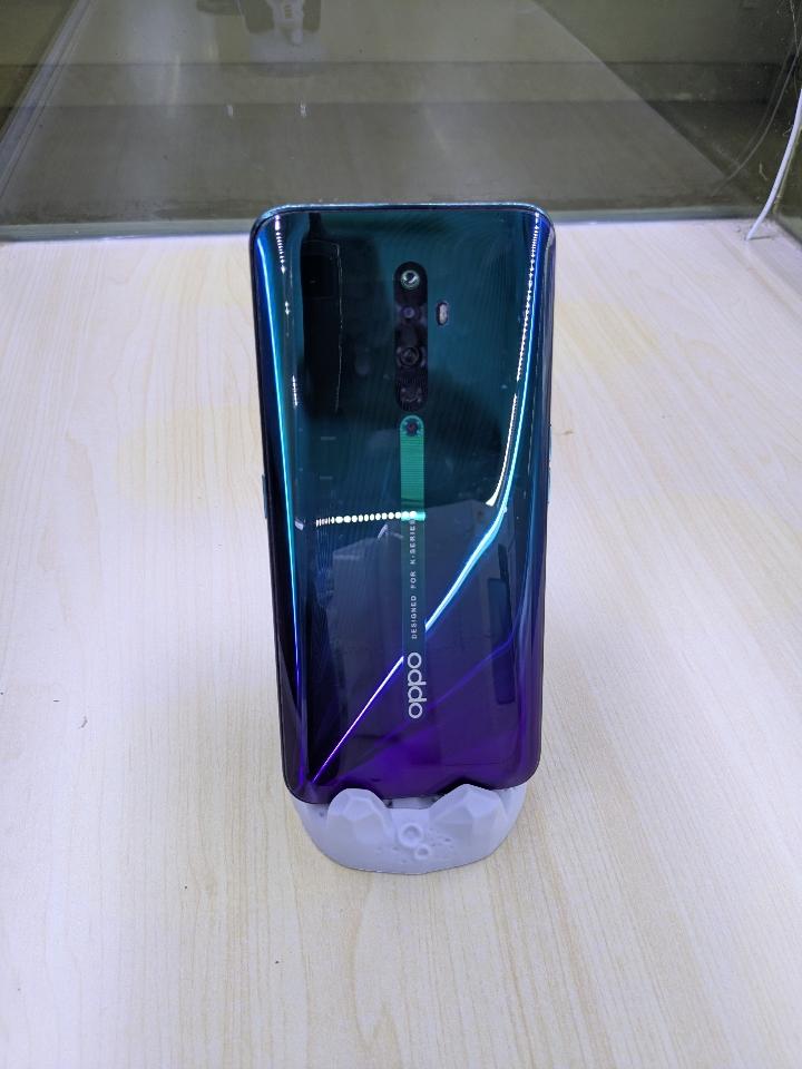 Oppo reno 2F-duoc-ban-tai-LongMobile