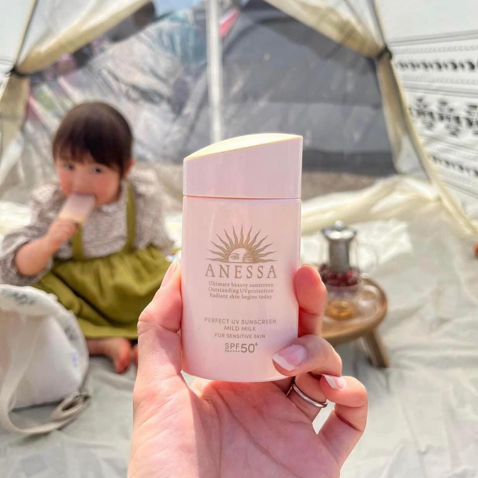 Kem chống nắng Anessa 60ml da nhạy cảm-duoc-ban-tai-Hàng Nhật nội địa- Hello Tokyo Shop
