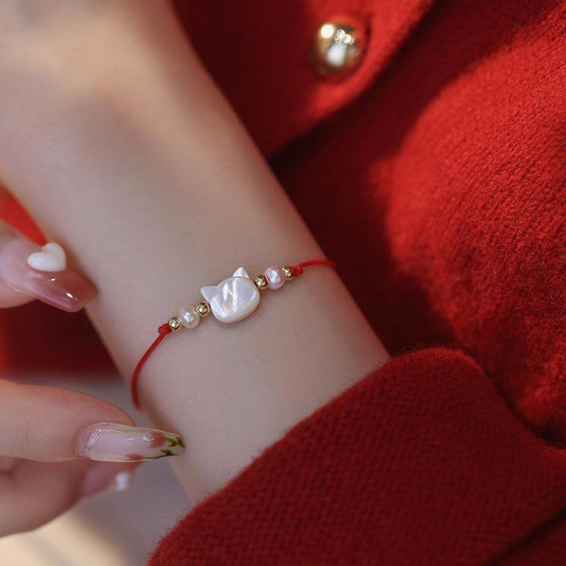 Vòng đeo tay mèo dây đỏ, mã V223
Sỉ 41k/10 cái -duoc-ban-tai-Kho Sỉ Phụ Kiện Sipuki