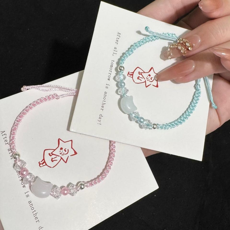 Vòng đeo tay mặt mèo nhỏ, mã V421
Sỉ 65k/10 cái-duoc-ban-tai-Kho Sỉ Phụ Kiện Sipuki