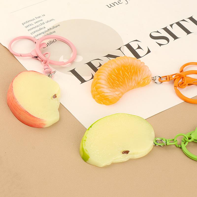 Móc khóa trái cây khuyên màu, mã K65
Sỉ 65k/10 cái-duoc-ban-tai-Kho Sỉ Phụ Kiện Sipuki