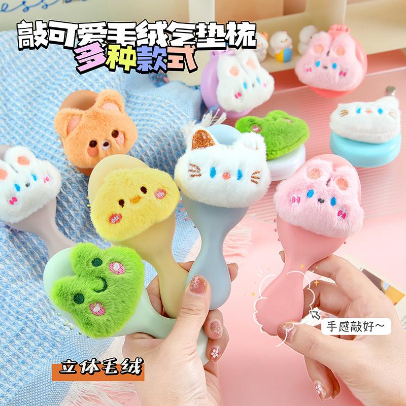Lược gấu bông cán bầu cute, mã 89755
Sỉ 112k/10 cái-duoc-ban-tai-Kho Sỉ Phụ Kiện Sipuki
