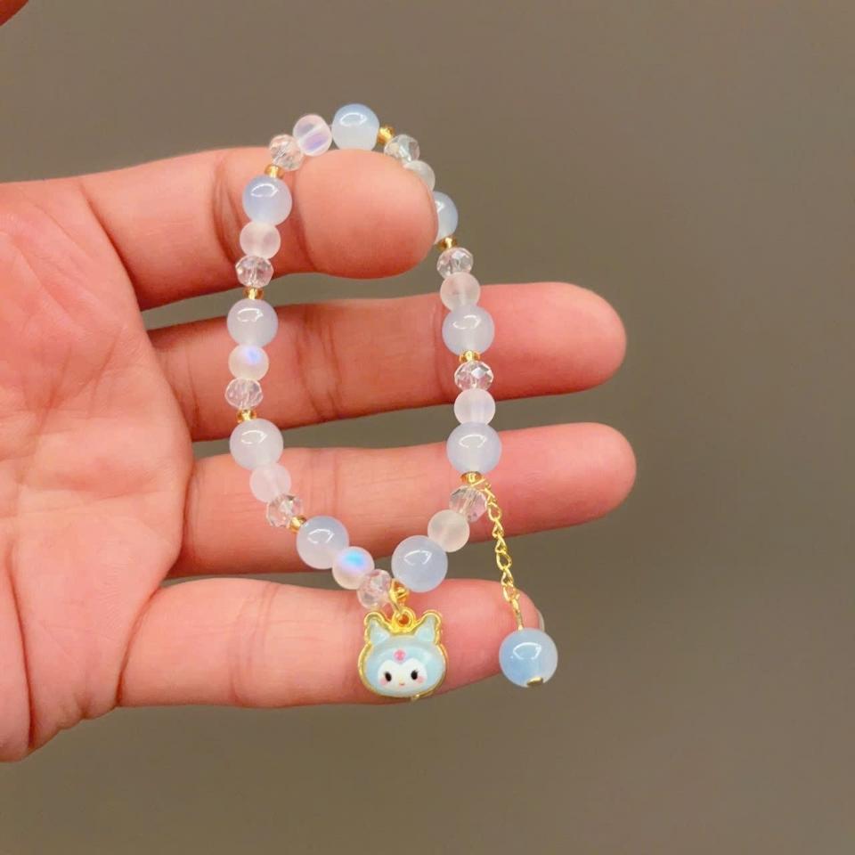 Vòng đeo tay charm hoạt hình, mã V09
Sỉ 85k/10 cái-duoc-ban-tai-Kho Sỉ Phụ Kiện Sipuki