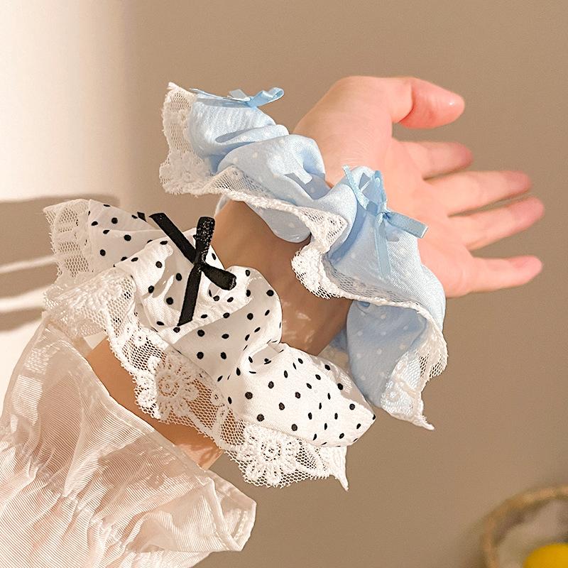 Cột tóc ren lưới chấm bi nơ, mã C123
Sỉ 73k/10 cái-duoc-ban-tai-Kho Sỉ Phụ Kiện Sipuki
